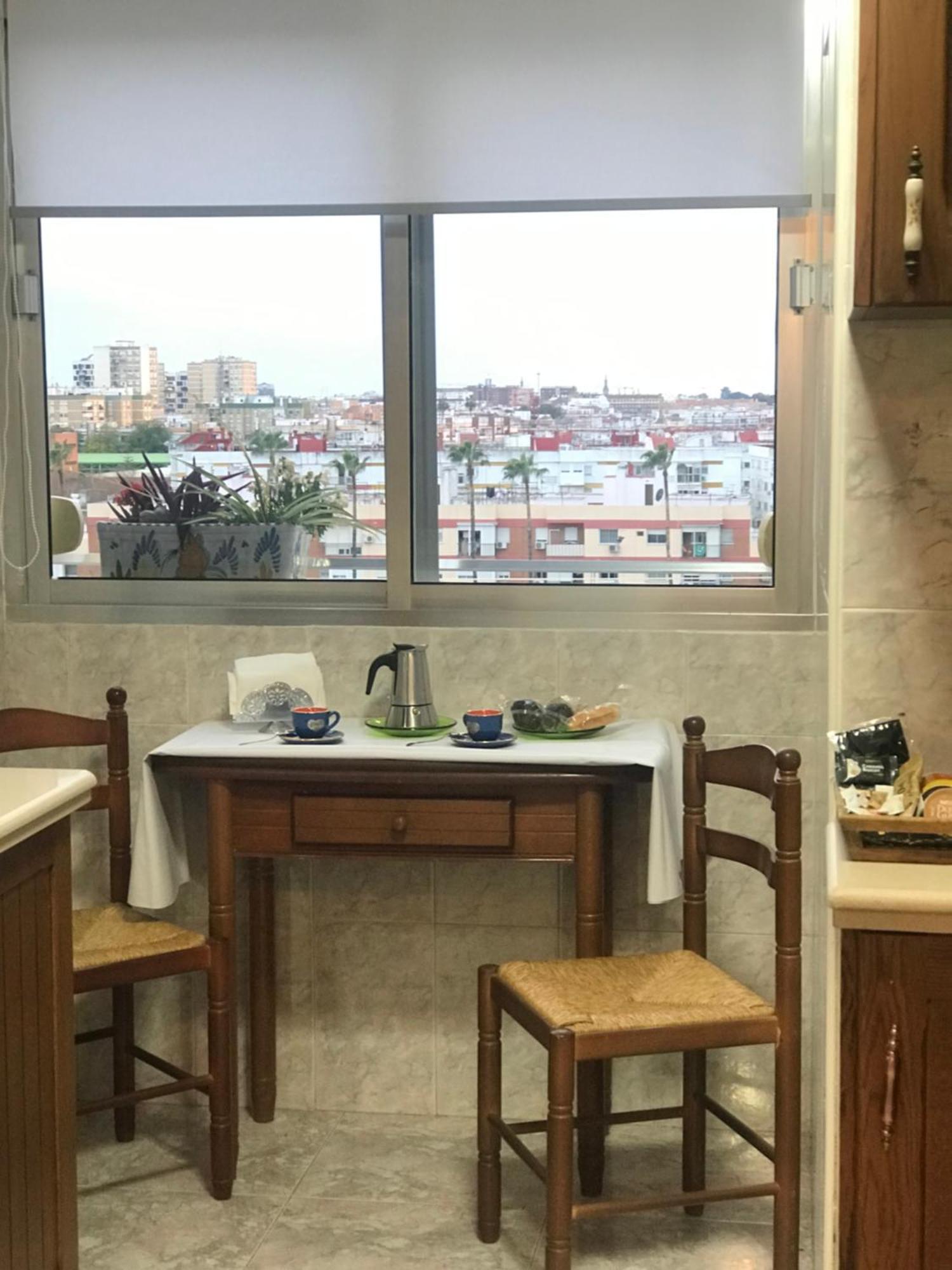 Tkm Home Amplio Y Familiar, Terraza Privada Siviglia Esterno foto